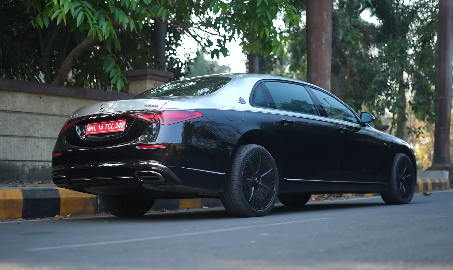 Mercedes-Maybach S 680